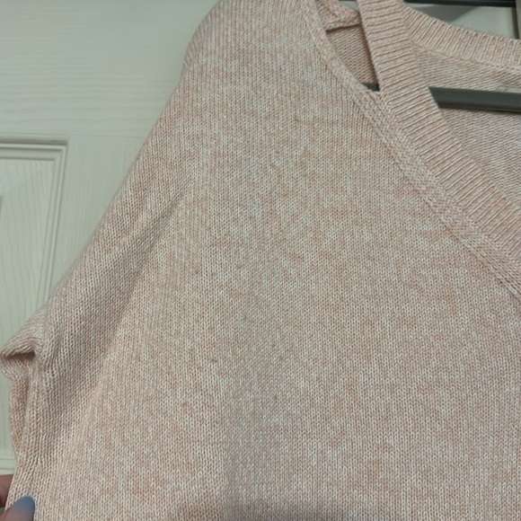 LOFT Light Pink Sweater - Picture 5 of 5